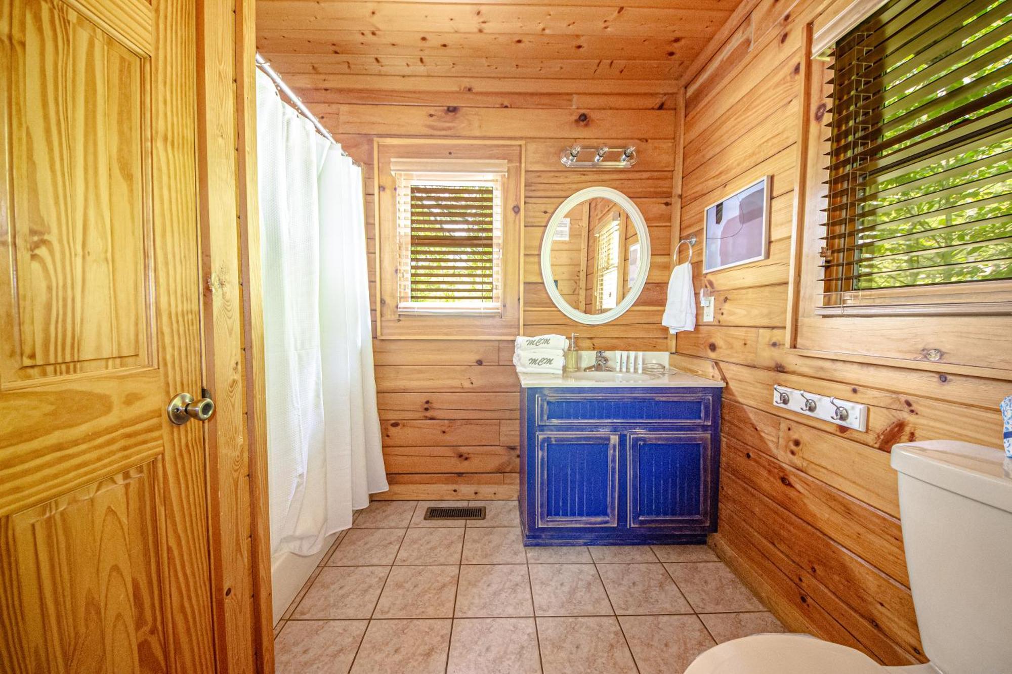 Love Me Tender Studio Cabin Sevierville Zimmer foto